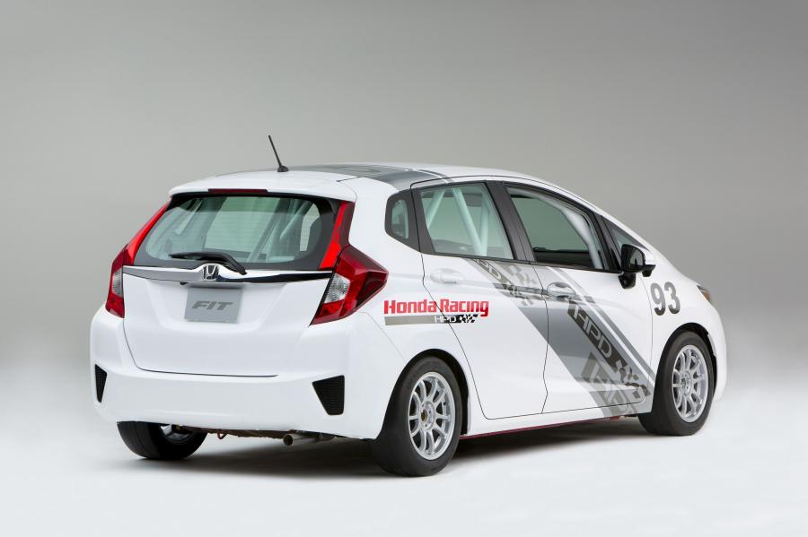  Honda Fit HPD B-Spec Race Car Concept 2014 года  (фото 2 из 4)